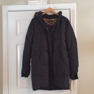 Steve Madden puffer coat with detachable hood.